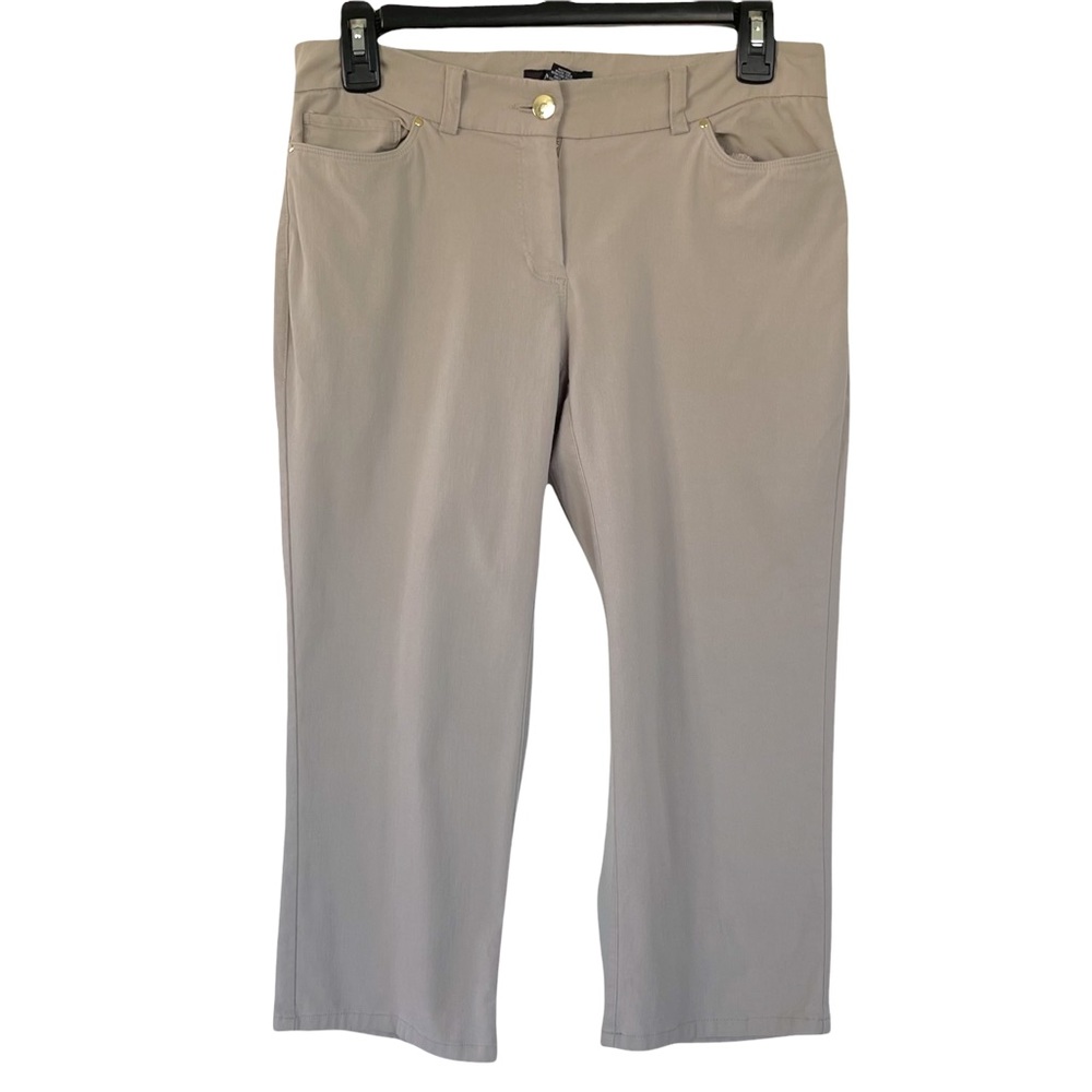 ⭐️Alfani beige women’s capris size 6 petite